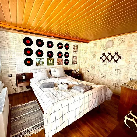 House Of Mika Ruse
