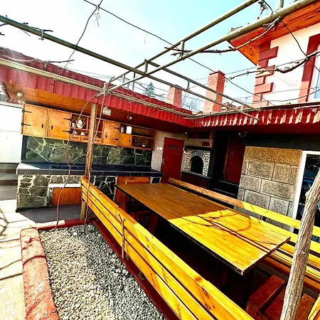 House Of Mika Ruse